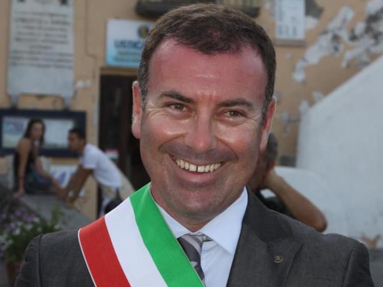 Massimo Lo Schiavo, sindaco di Santa Marina di Salina
