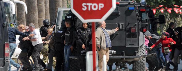 Tunisia: strage di turisti: 22 morti al museo del Bardo. Ambasciata Tunisi: 