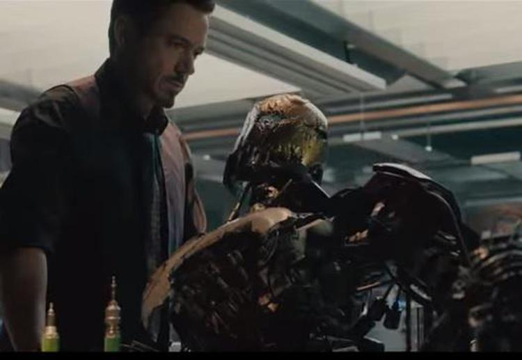 Robert Downey Jr in una scena di 'Avengers: Age of Ultron'