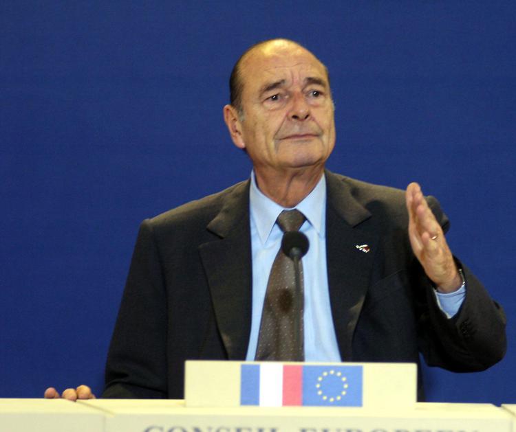 L'ex presidente francese Jacques Chirac in una foto del 2005 (Foto Infophoto)