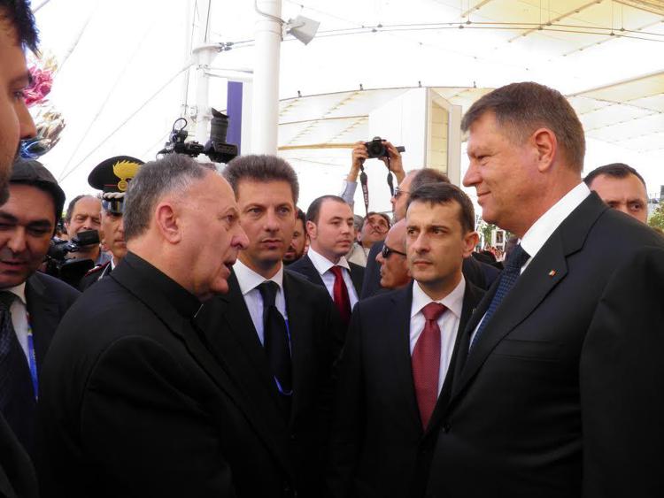 Expo: presidente romeno è primo capo di Stato in Padiglione Santa Sede