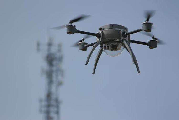 Usa: New York, aereo passeggeri diretto a LaGuardia evita drone