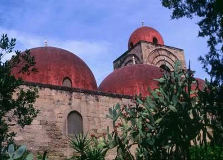 La chiesa di San Giovanni degli Eremiti a Palermo