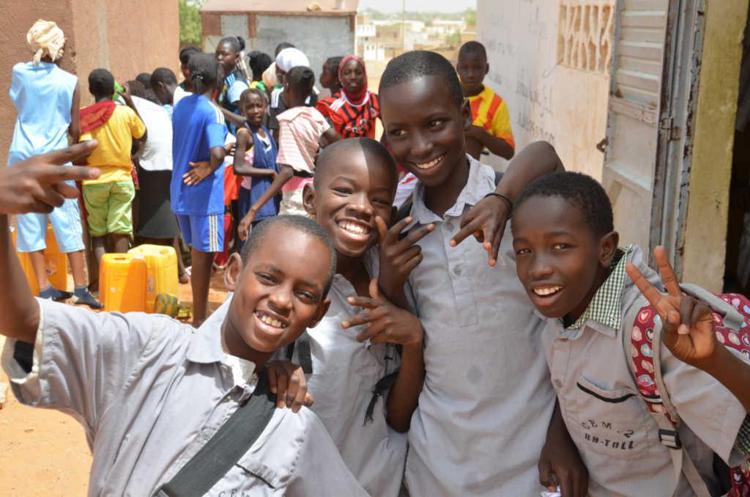 Senegal: Green Cross e Armani donano nuove aule a oltre 6mila studenti