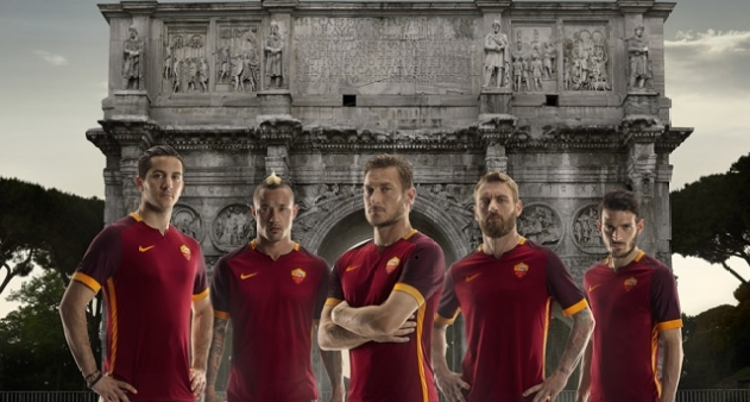 La nuova maglia Nike della Roma stagione 2015-2016 