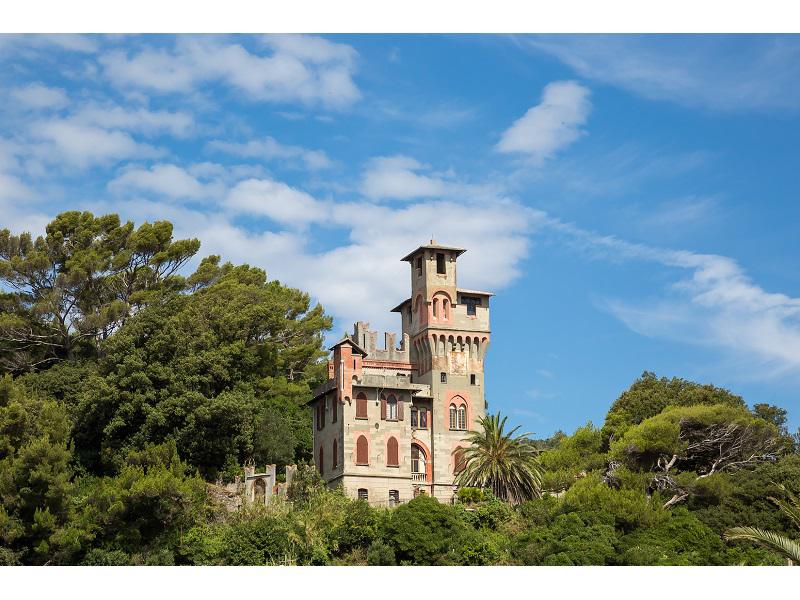 Castello nella Riviera Ligure
