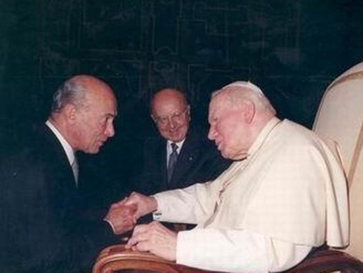 Jas Gawronski e Papa Giovanni Paolo II (Foto da jasgawronski.it)