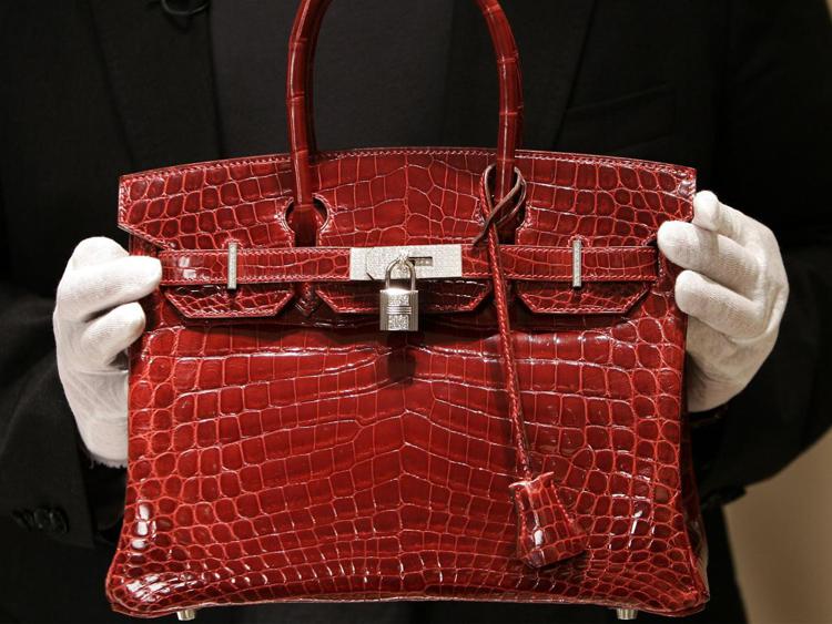 Una borsa Birkin di Hermès in coccodrillo (Afp)  - AFP