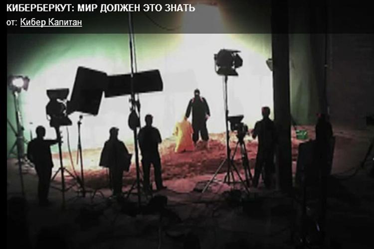 (Fermo immagine dal video pubblicato su 'Cyber Berkut')