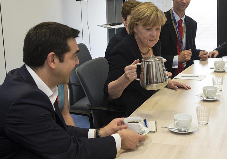 Alexis Tsipras e Angela Merkel (Afp) - AFP