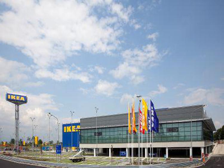 Ikea: Filcams Cgil, lavoratori delusi, cercare soluzioni possibili