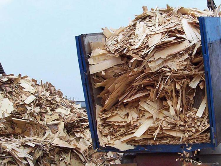 Rifiuti: cresce nel 2014 la raccolta del legno, +9%