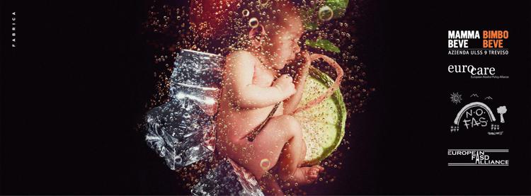 Foto campagna 'Too Young to Drink'