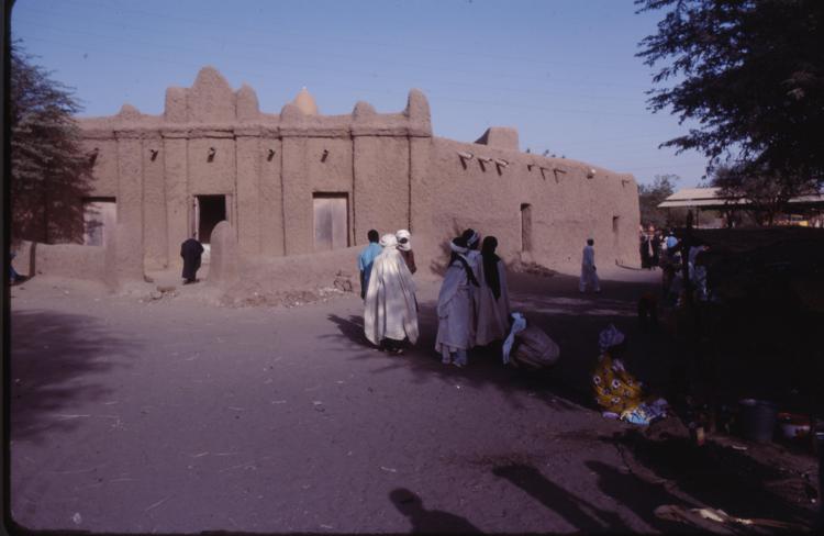 Mausolei distrutti a Timbuctu, un tuareg consegnato alla Corte dell'Aja