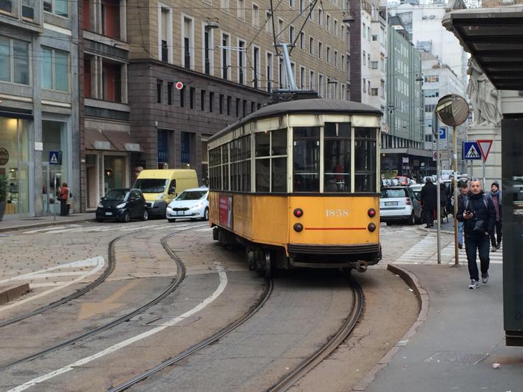 'Mal di città' per 250.000 milanesi, un tram per intercettare i disagi psichici