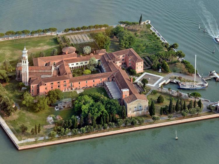 L'isola di San Lazzaro degli Arbeni, a venezia. Uno dei siti visitabili durante la Faimarathon (foto di Anton Nossik)