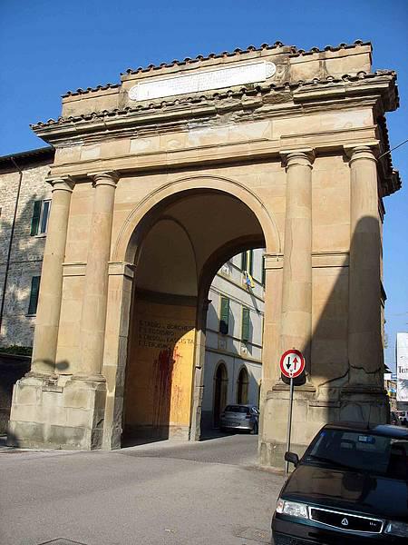 Porta Albani