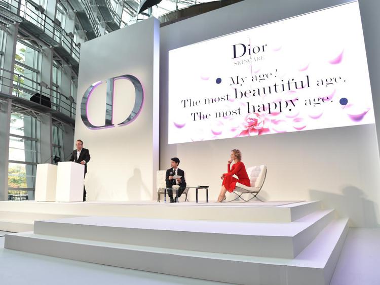 Un momento dello skincare symposium organizzato a Tokyo da Dior