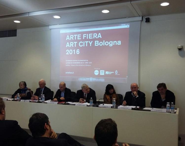 Arte: Bologna, Arte Fiera celebra i suoi primi 40 anni e guarda ai giovani
