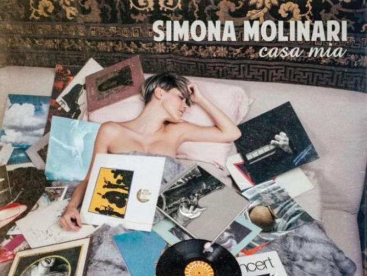 Cover dell'album 'Casa mia' di Simona Molinari in uscita il 4 dicembre