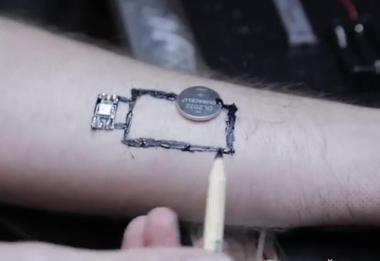 Il futuro è qui: con il Tech Tattoo i dati sullo stato di salute arrivano dalla pelle /Video