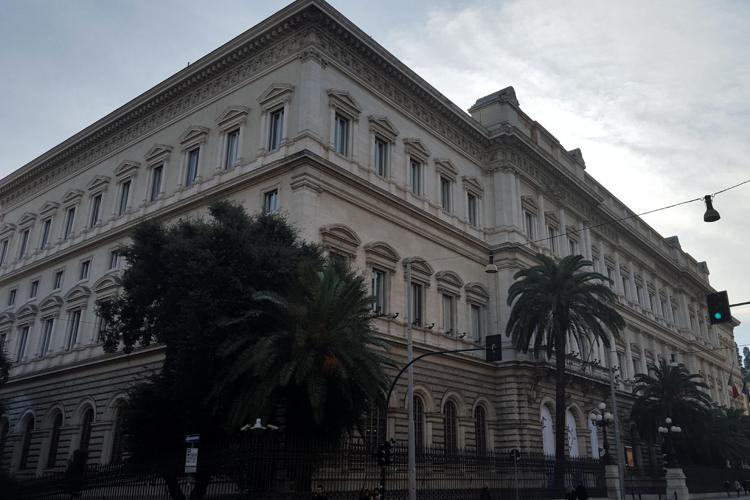 Bankitalia avvia processo vendita 4 'banche-ponte'