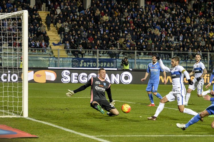 Il gol dell'attaccante dell'Inter, Mauro Icardi all'Empoli (Foto Afp)  - AFP