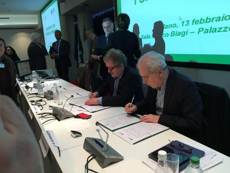 Roberto Maroni e Roberto Scanagatti firmano protocollo  su referendum autonomia