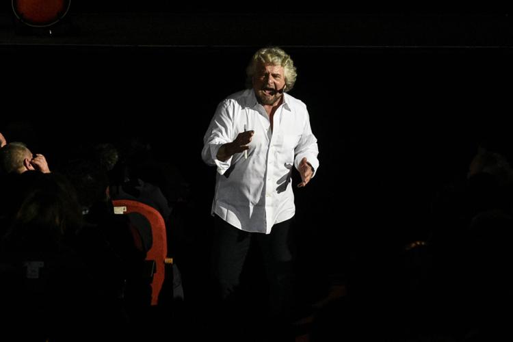 Beppe Grillo al Teatro Ciak con lo spettacolo 'Grillo VS Grillo' (Fotogramma)