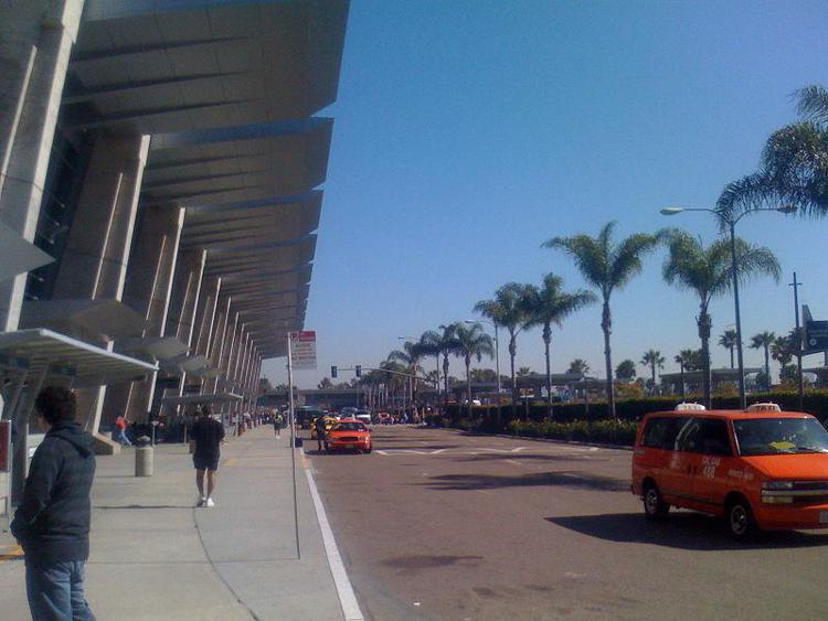 Aeroporto di San Diego (foto da Wikipedia)