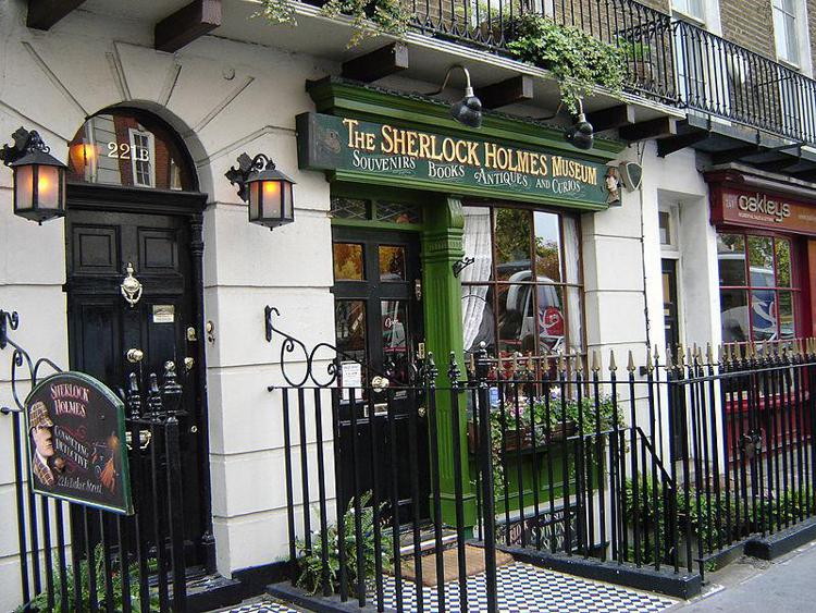 Il 221B di Baker Street a Londra (fonte: English Wikipedia /Wikicommon)