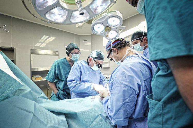 Donazione samaritana di rene salva 4 persone, secondo caso in Italia