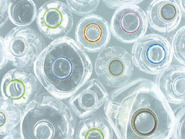 Rifiuti: Bastioli, bottiglie biodegradabili? Non ha senso