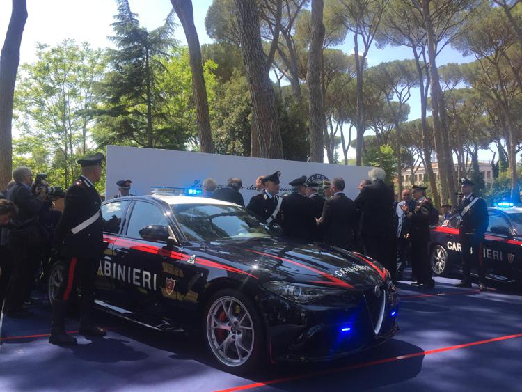 L'Alfa Romeo Giulia Quadrifoglio dei Carabinieri