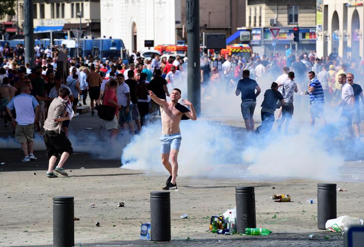 Un'immagine degli scontri di Marsiglia (AFP) - AFP