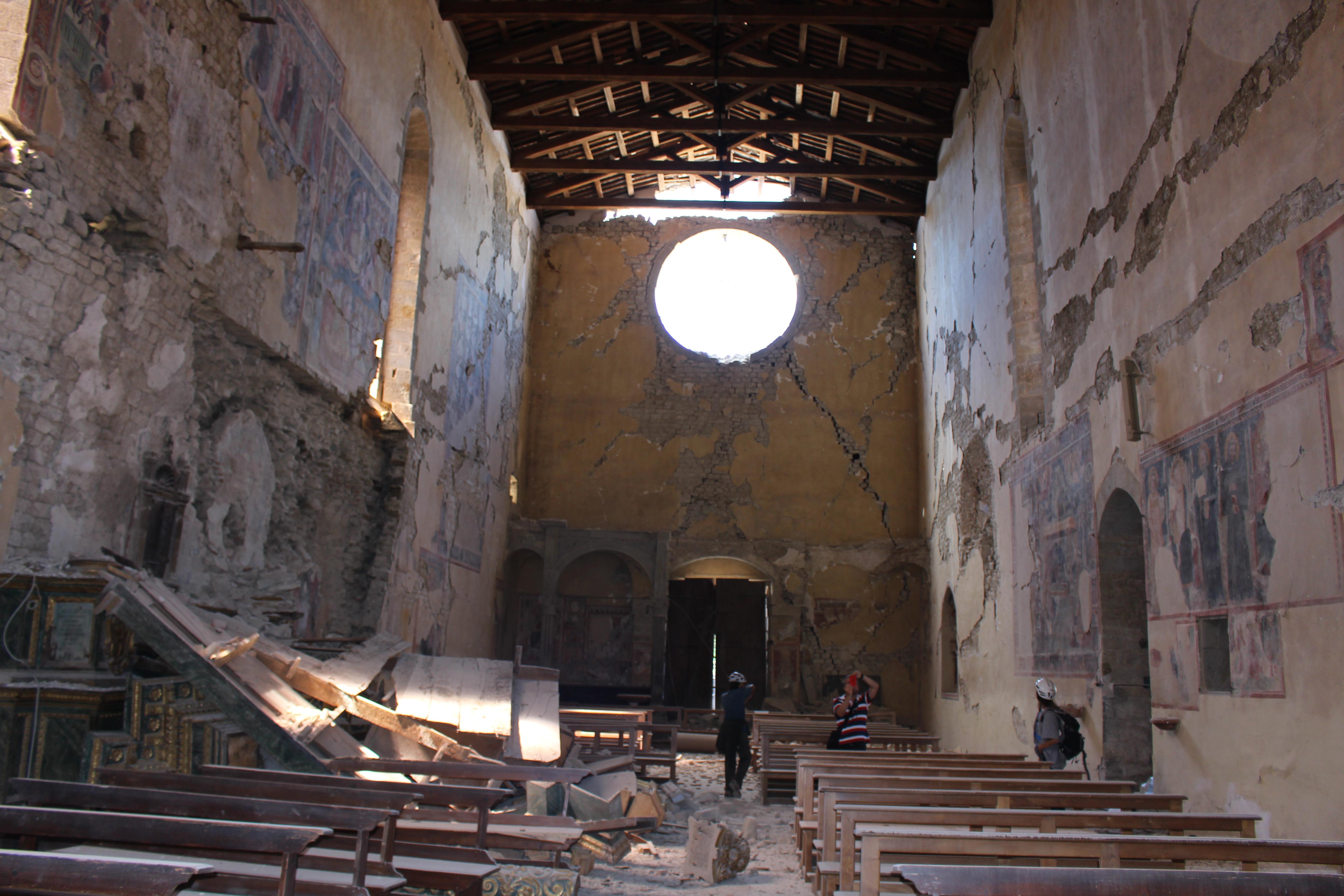 Amatrice - Basilica di San Francesco (Foto Carabinieri Tutela Patrimonio Culturale)