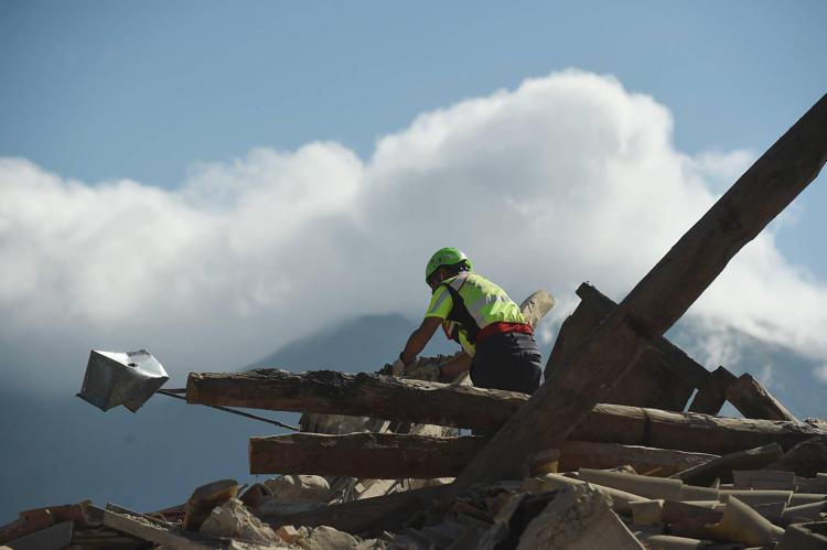 Terremoto: Geologi, pronti a supporto tecnico a Protezione civile