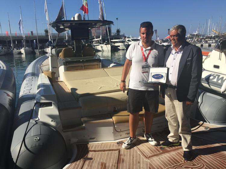 Nautica: al Salone di Genova Mito 45 premiato 'Gommone dell'anno'