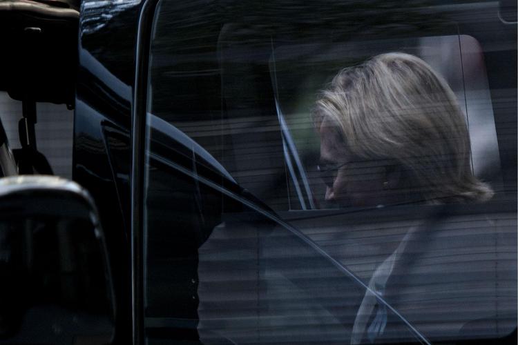 Hillary Clinton  dopo il malore (Foto Afp) - AFP