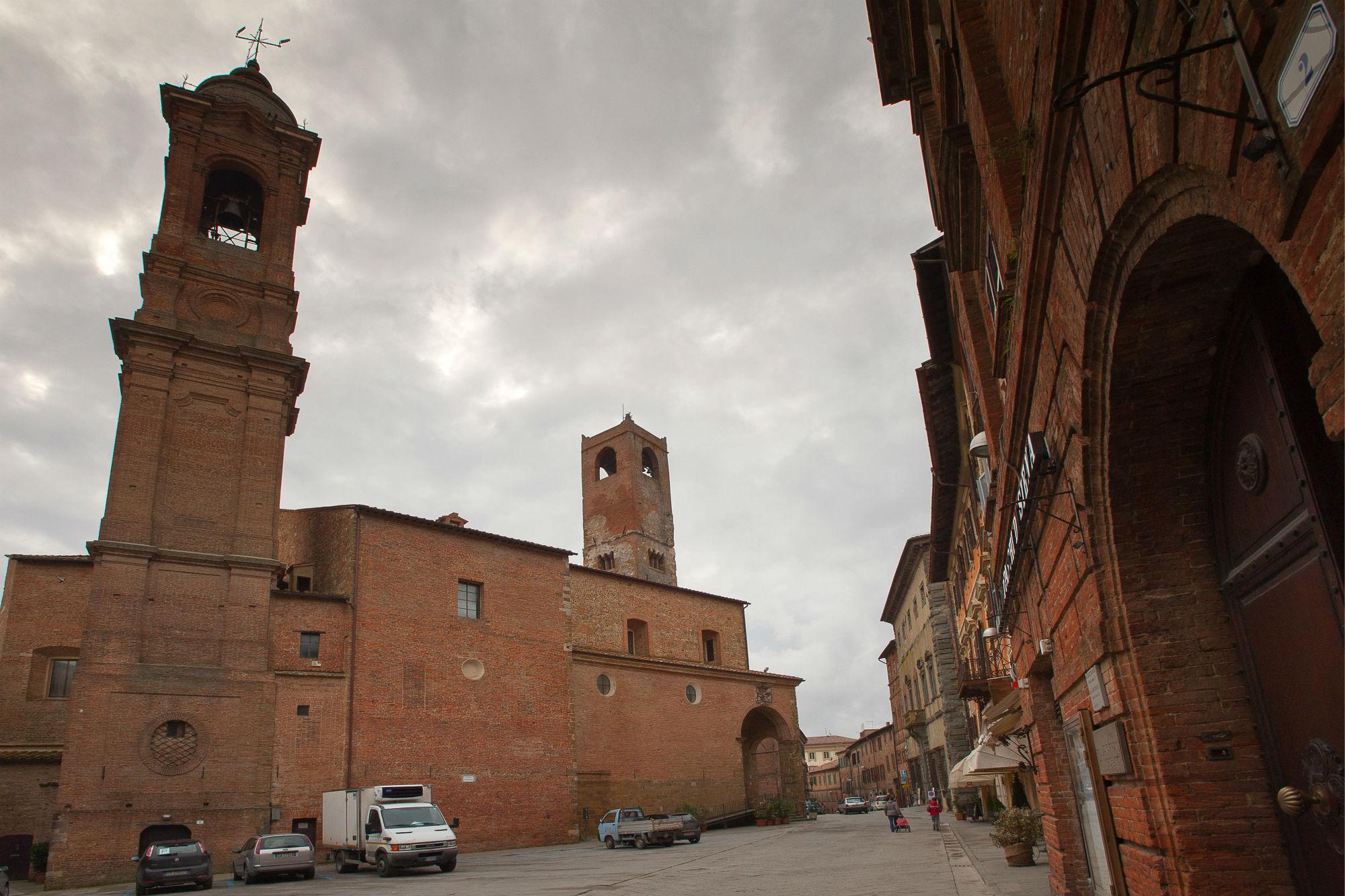  Città della Pieve, Cattedrale dei Santi Gervasio e Protasio, esterno (foto di Fabrizio Ardito)