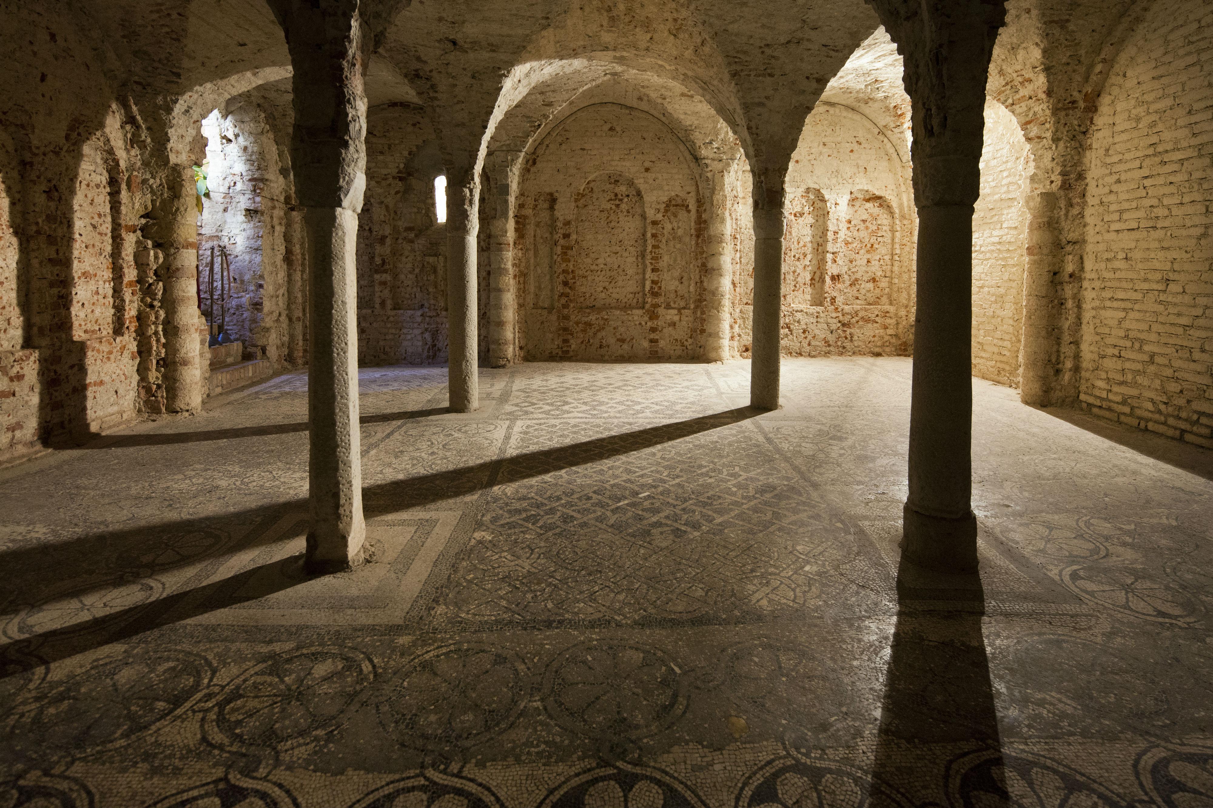  Sezzadio. Abbazia di Santa Giustina. Cripta (foto di Fiorenza Cicogna)