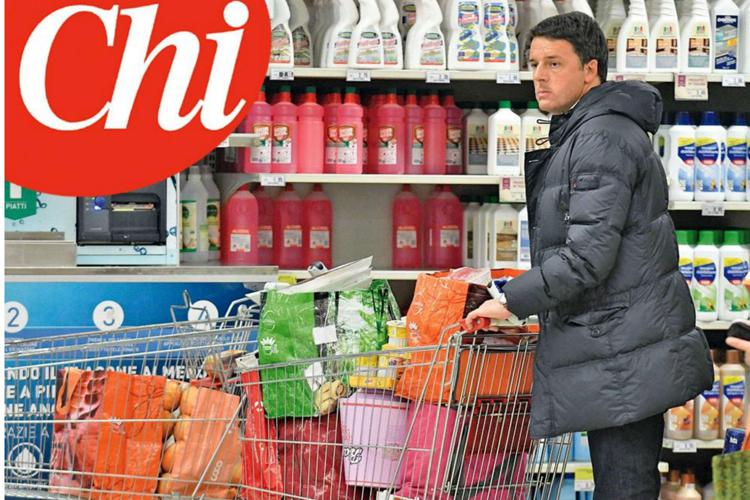 Renzi snapped shopping in supermarket near Florence
