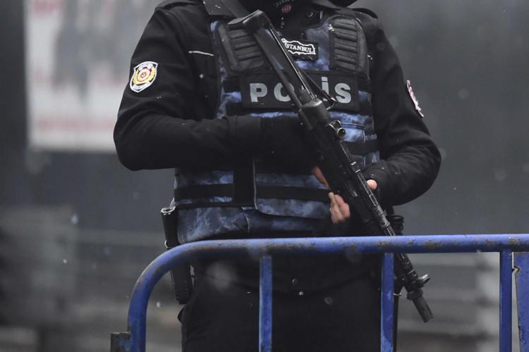 Turkey arrests 17 Islamic State suspects