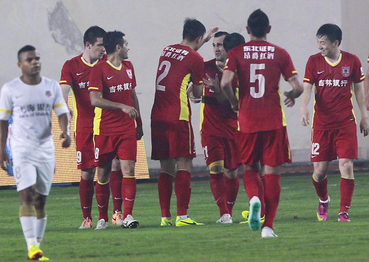 Calcio: Cina, da Federazione stop a 'spese irrazionali' in Super League