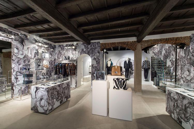 Pop Up store Milano, Luois Vuitton
