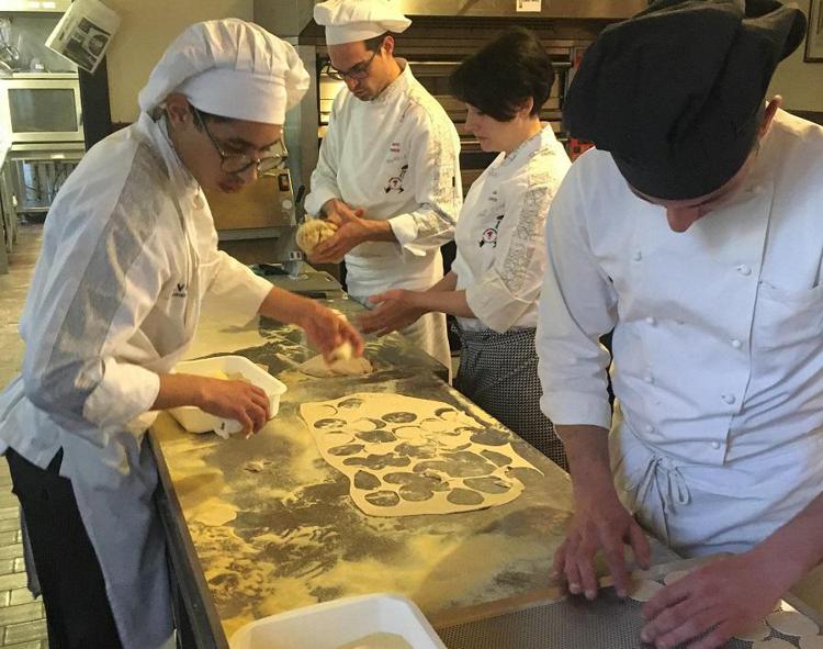 Veneto: Scuola di ristorazione di Valdobbiadene lancia il 'Pan da vin'