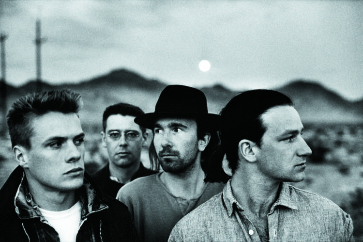 Gli U2 fotografati nel 1986  da Anton Corbijn 