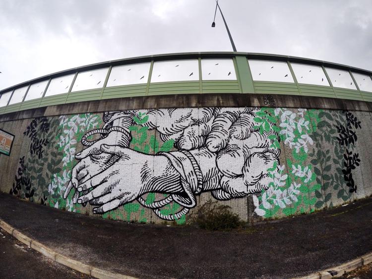 Roma: da infrastruttura a opera d'arte, l'Anas trasforma Gra con i murales