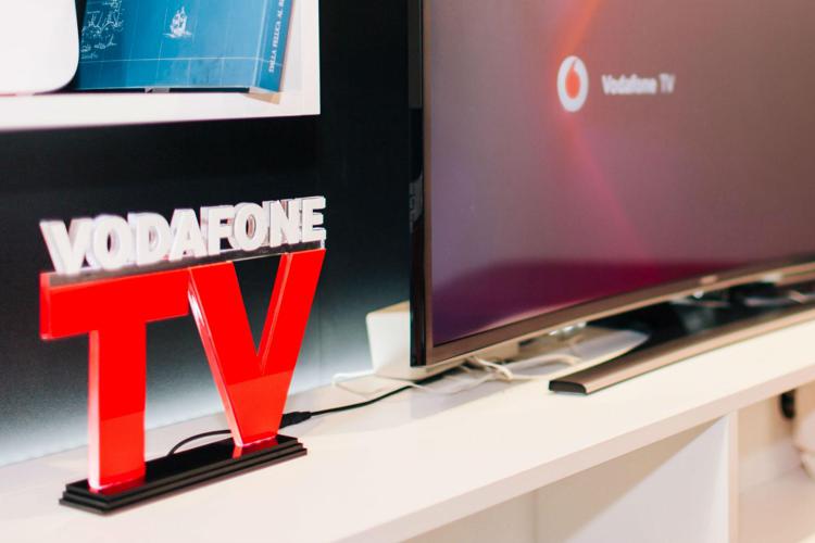 Vodafone TV, cos'è e quanto costa