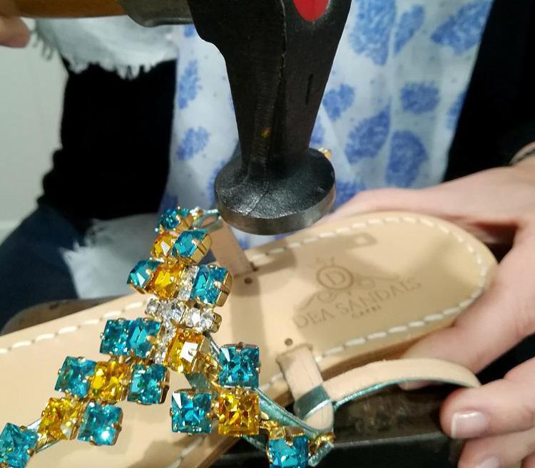 Moda: shoes-show a Firenze, artigiani di Capri creano sandali gioiello
